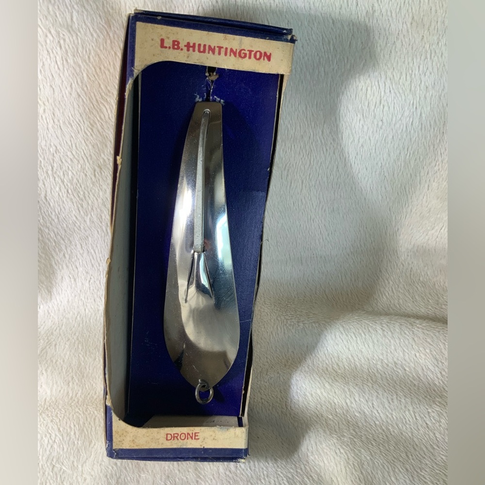 Vintage L.B. HUNTINGTON Drone Spoon No. 3 fishing lure